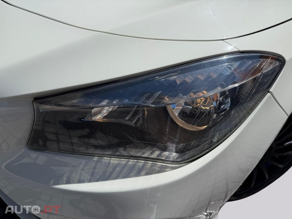 Mercedes-Benz CLA 200 D