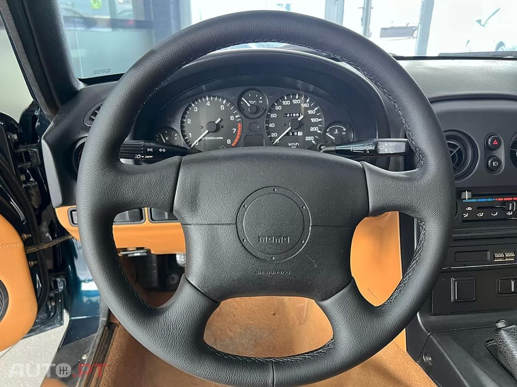 Mazda MX-5 1.6