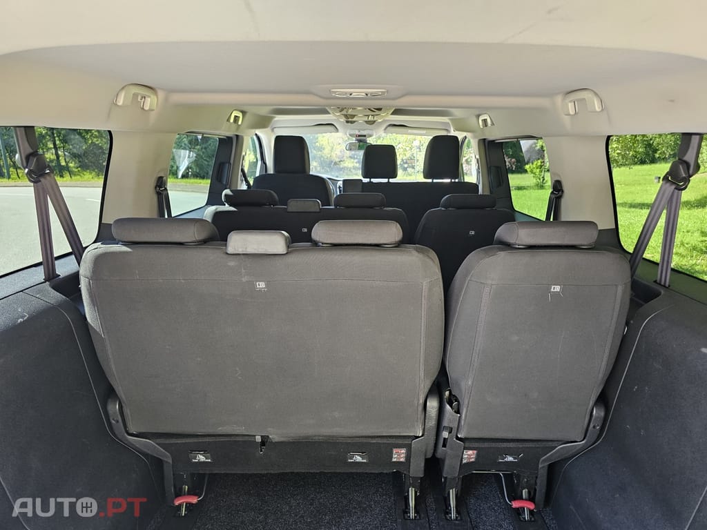 Peugeot Traveller 2.0 BlueHDi L2H1 Allure Standard