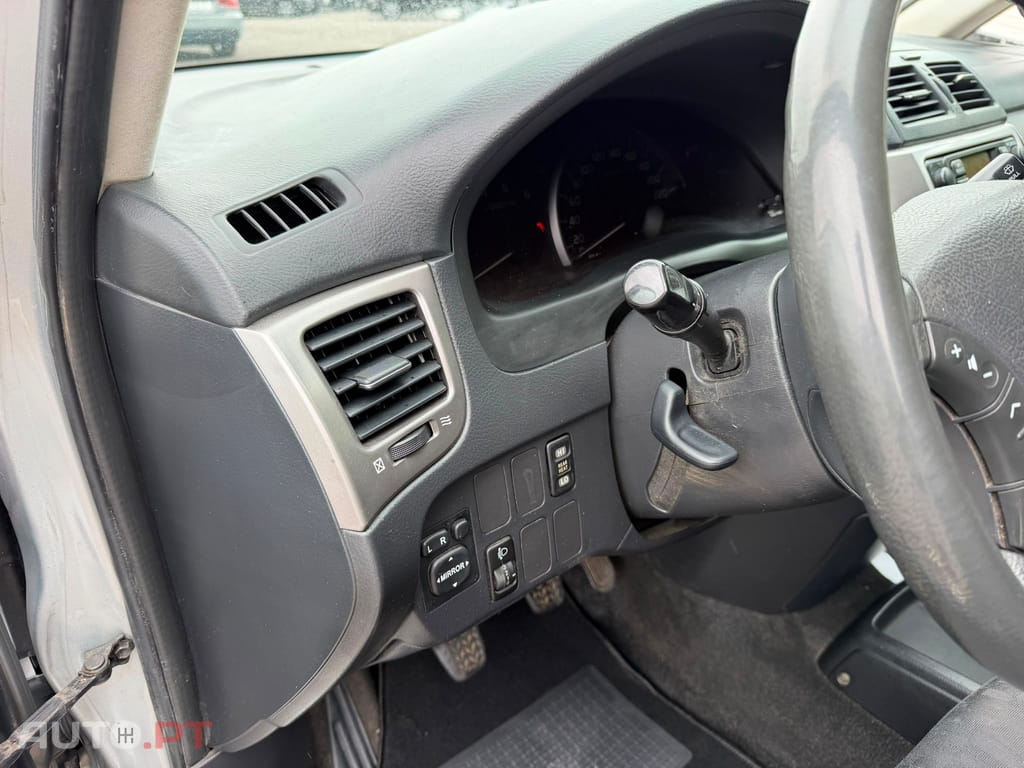 Toyota Avensis Verso 2.0 D-4D