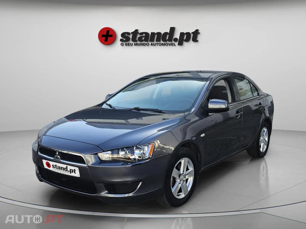 Mitsubishi Lancer 1.5 Invite