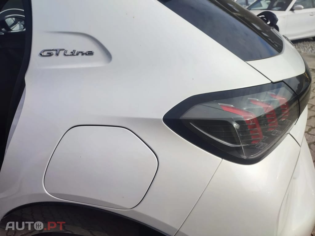 Peugeot 208 GT LINE