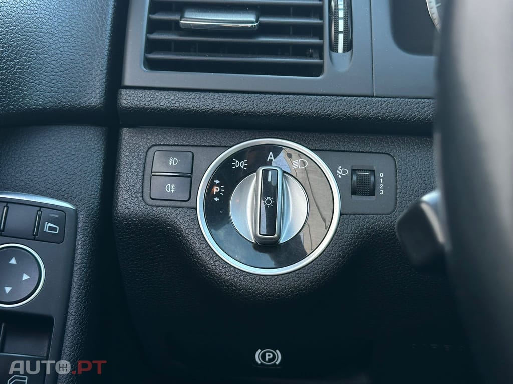 Mercedes-Benz C 200 CDi Avantgarde BlueEfficiency