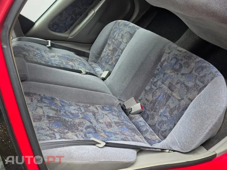 Toyota Corolla Liftback 1.3 Luna AC