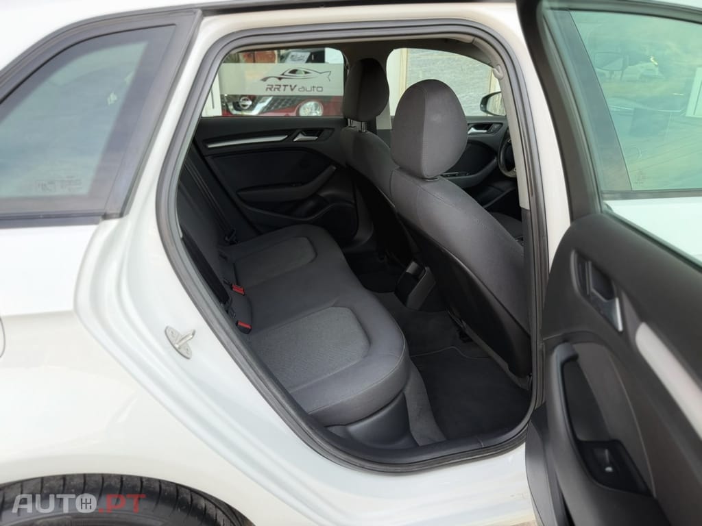 Audi A3 Sportback 1.6 TDI Design S tronic