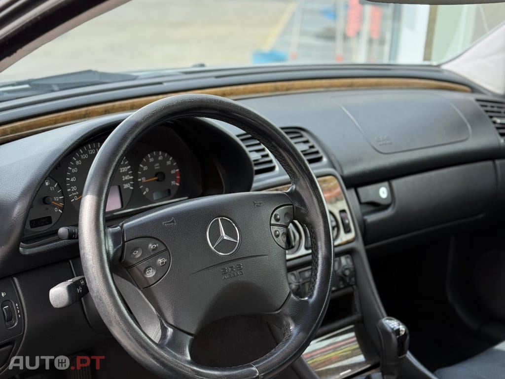 Mercedes-Benz CLK 200 Kompressor Avantgarde
