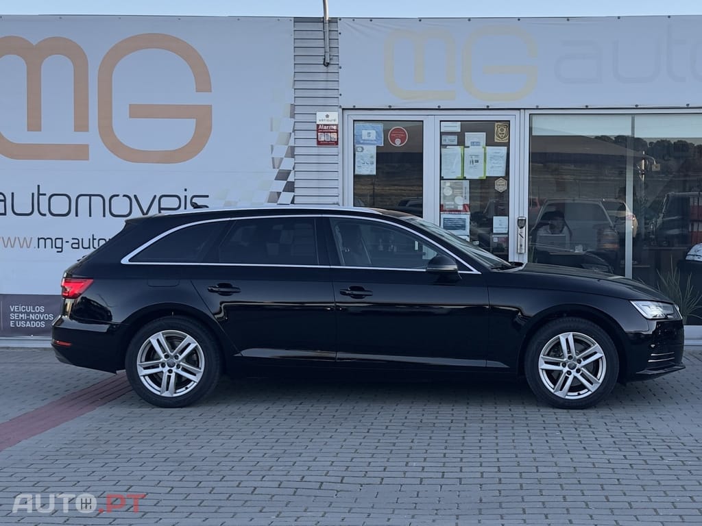 Audi A4 Avant 2.0 TDi S-Line Matrix