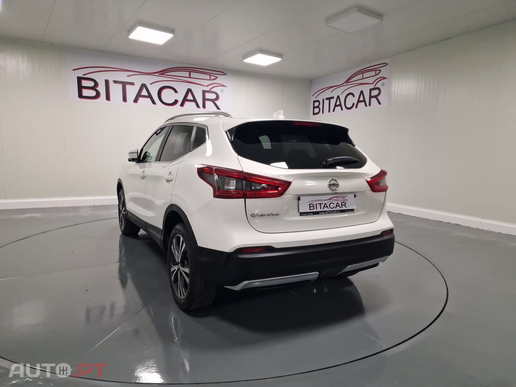 Nissan Qashqai 1.5 dCi N-Connecta