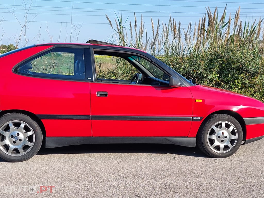 Lancia Delta 1.8 16v HPE - 130 Cvs