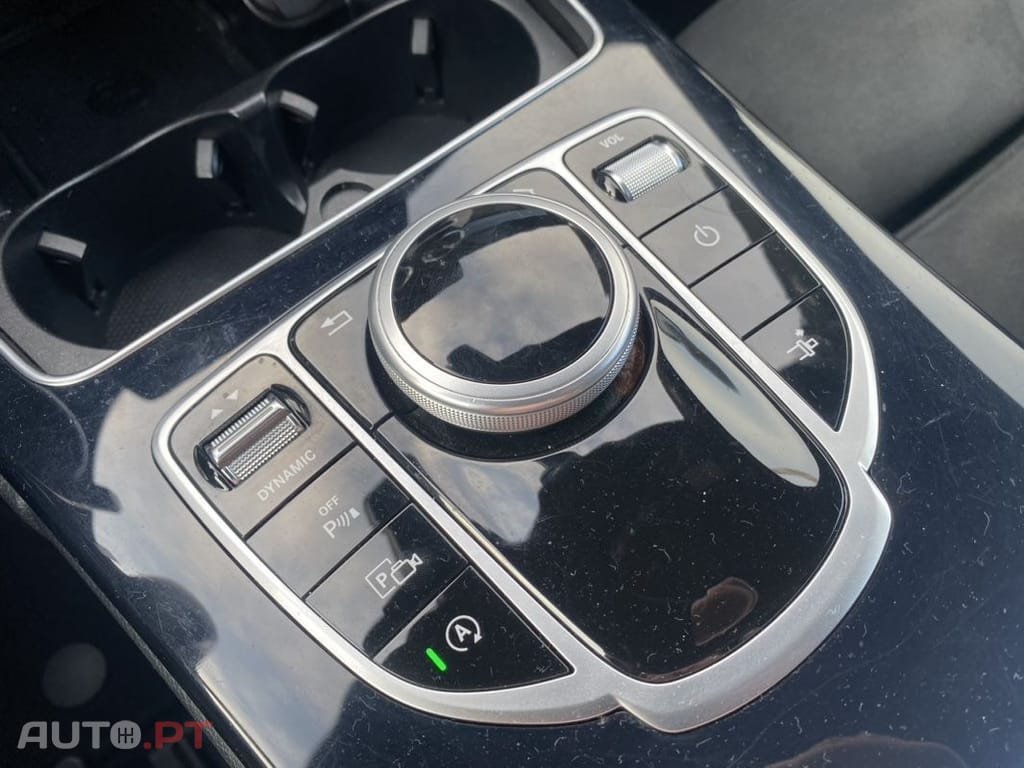 Mercedes-Benz C 220 d AMG Line