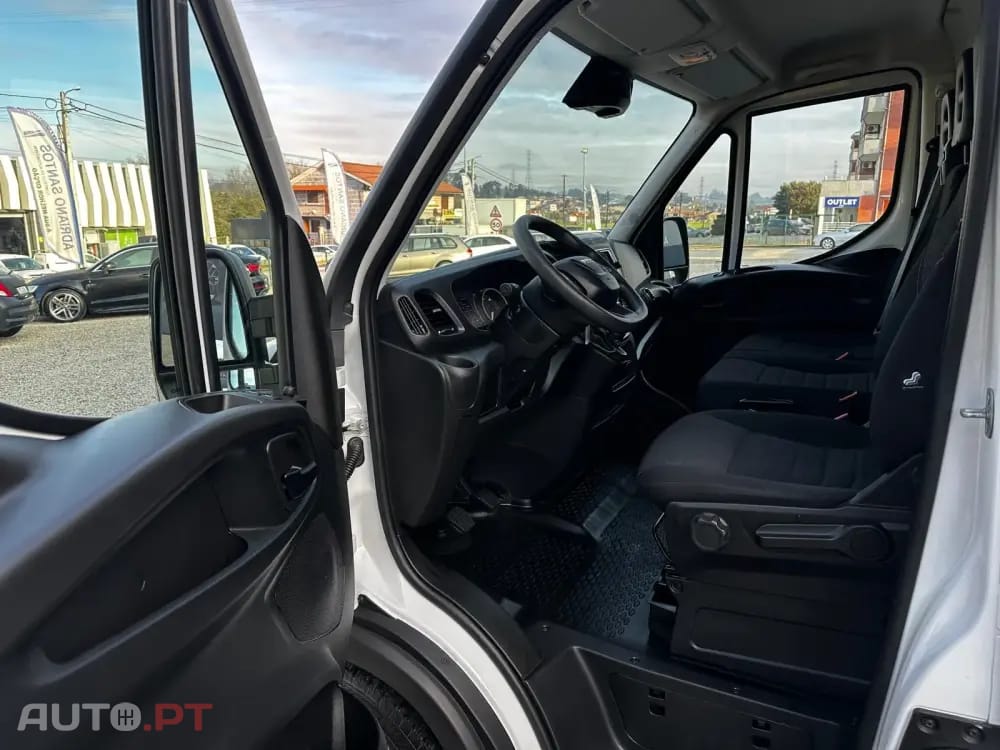Iveco Daily 3.0 35S16H 4100CD