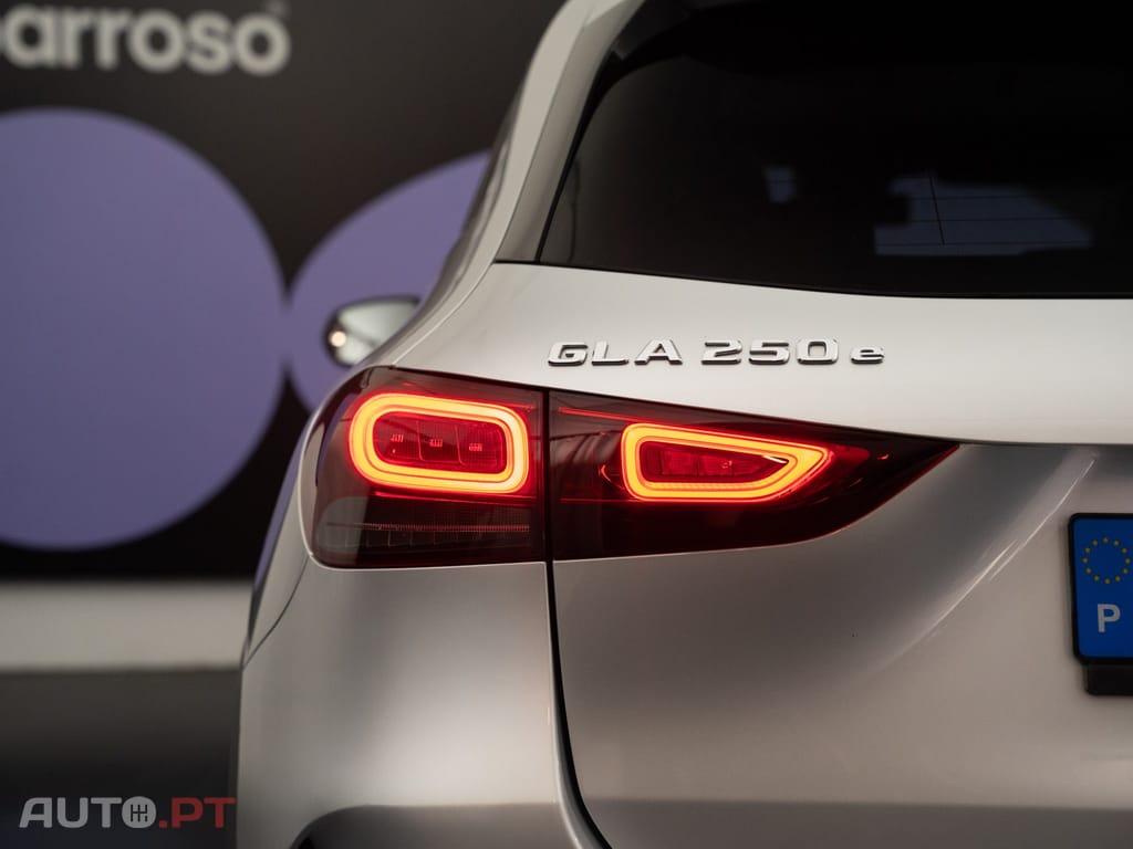Mercedes-Benz GLA 250 e AMG Line