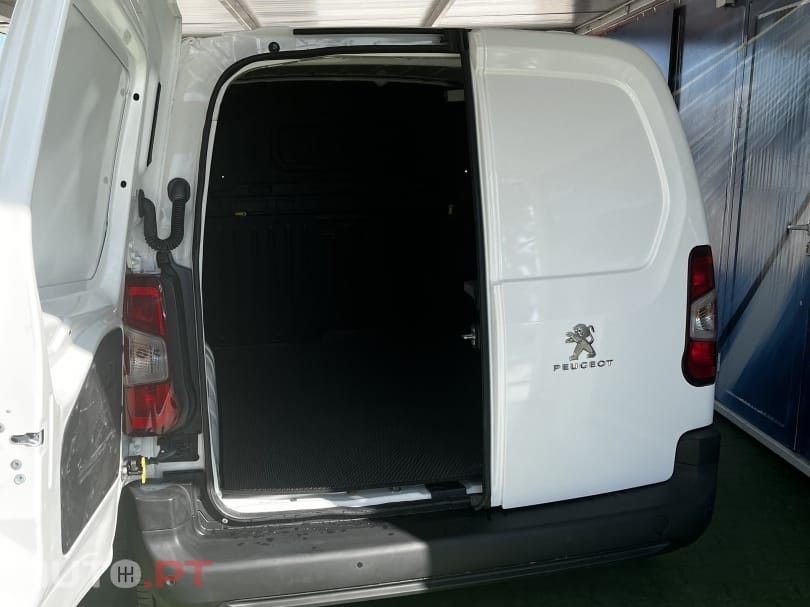 Peugeot Partner 1.6 BlueHDi L1 Premium 3L