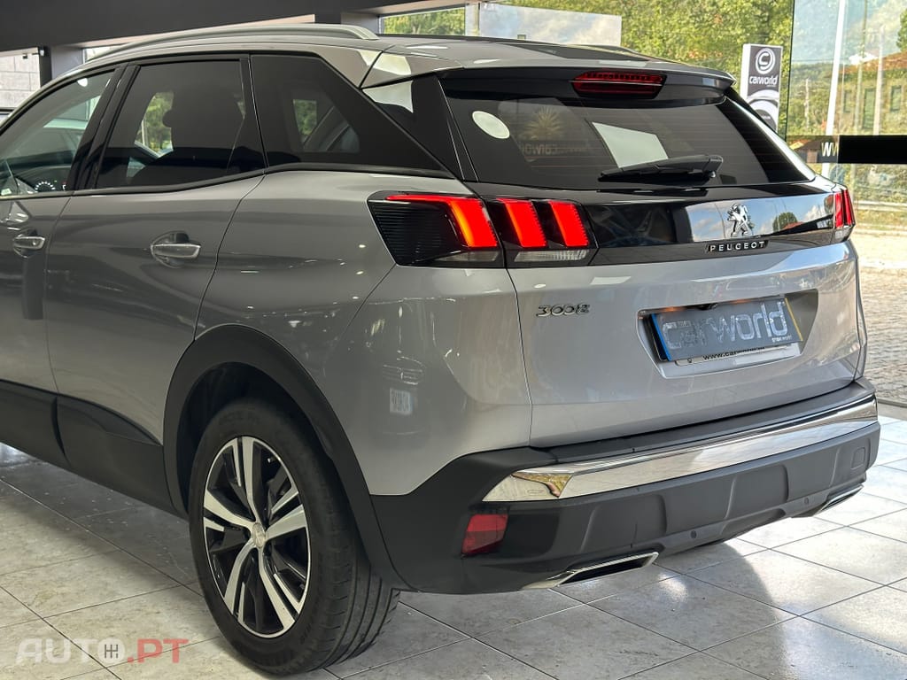 Peugeot 3008 1.6 HDi Active Pack Business — fotografia 24