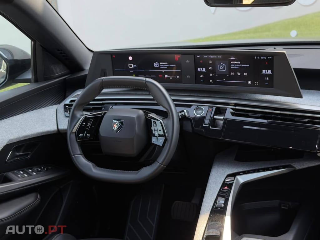 Peugeot 5008 1.2 Hybrid Allure e-DCS6