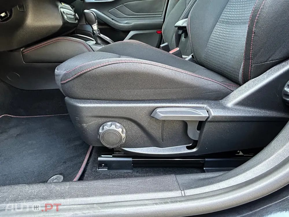 Ford Focus SW 1.0 EcoBoost ST-Line X Aut.