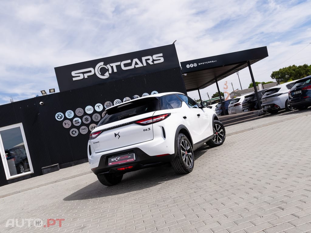 DS DS3 E-Tense Performance Line