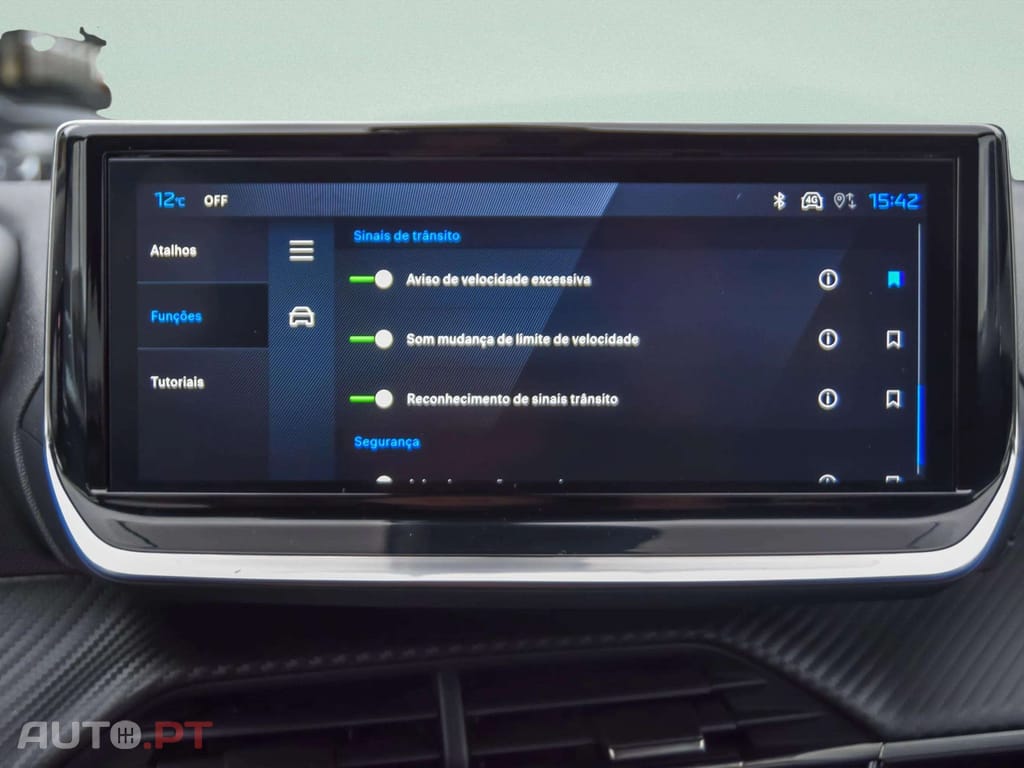 Peugeot 2008 1.2 Hybrid Allure e-DCS6