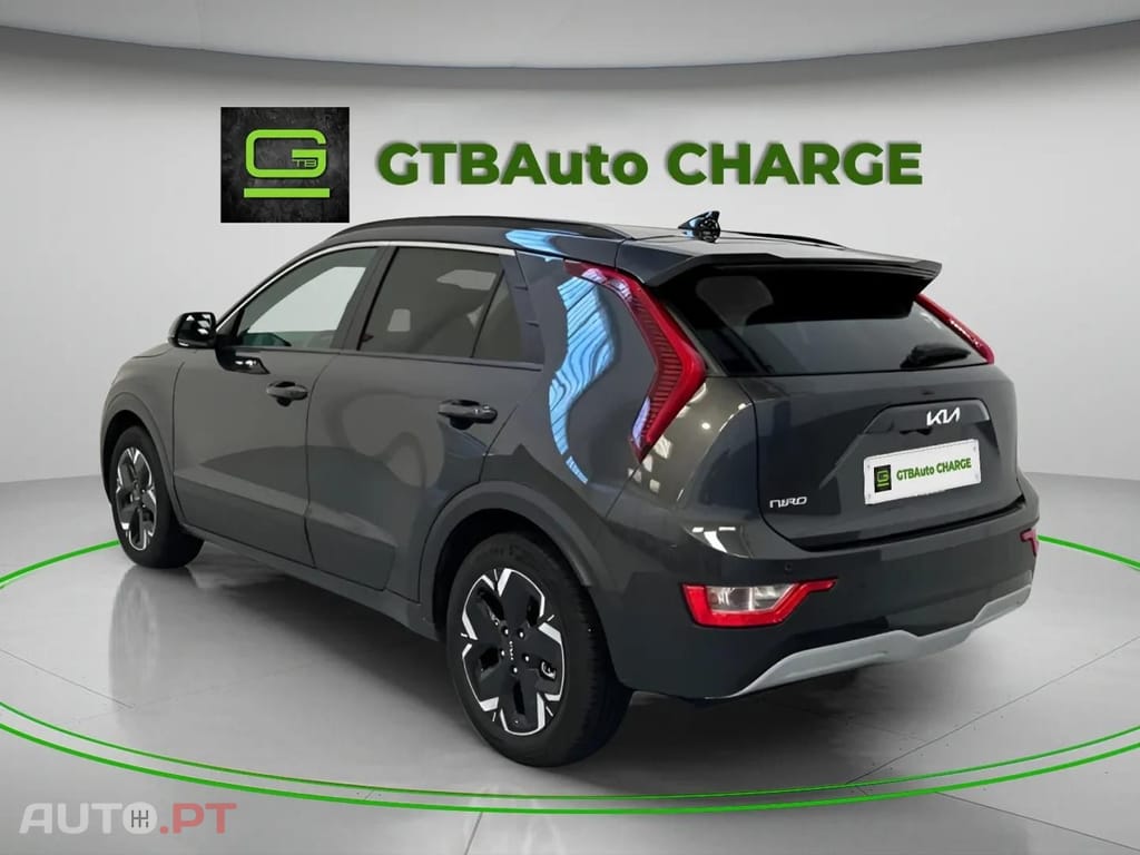 Kia Niro EV 64kWh I.V.A DEDUTÍVEL 