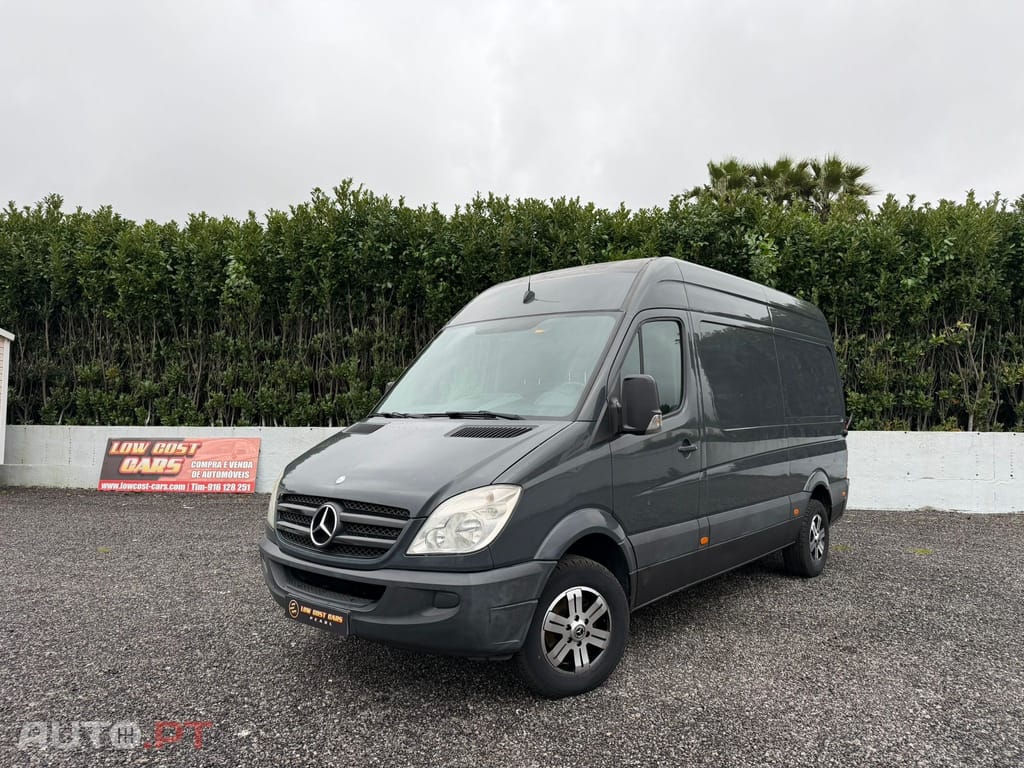 Mercedes-Benz Sprinter 213 CDI/32