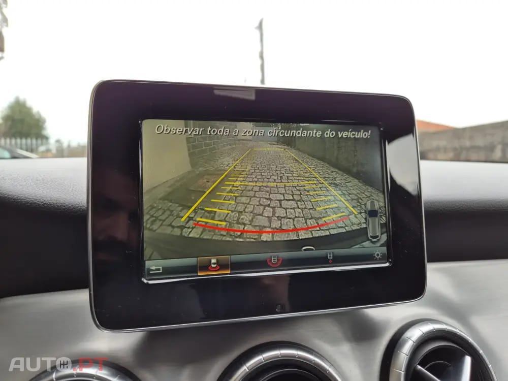 Mercedes-Benz CLA 200 d Shooting Brake AMG Line Aut.