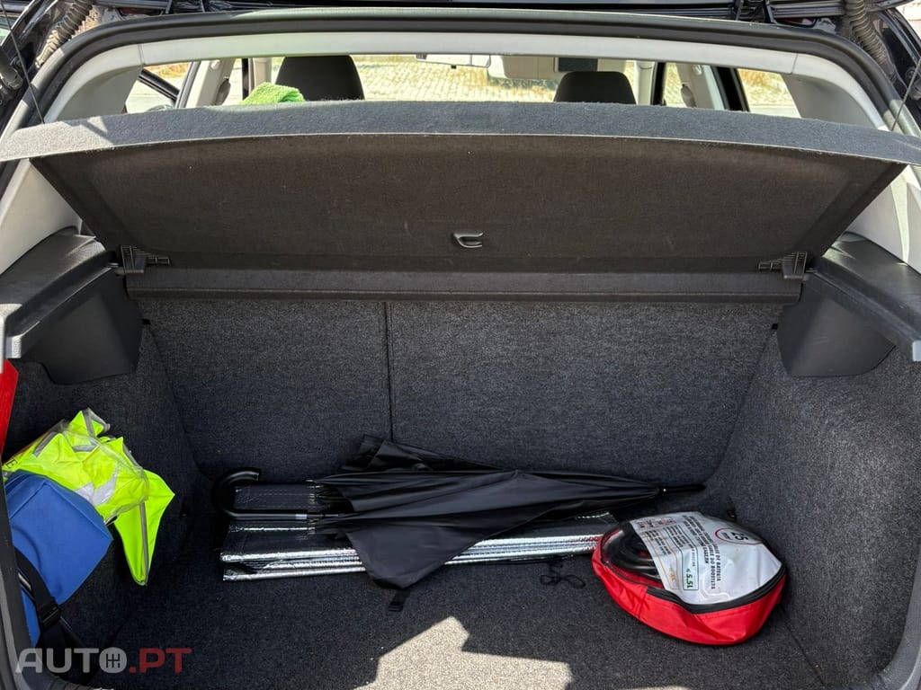 Volkswagen Golf VI