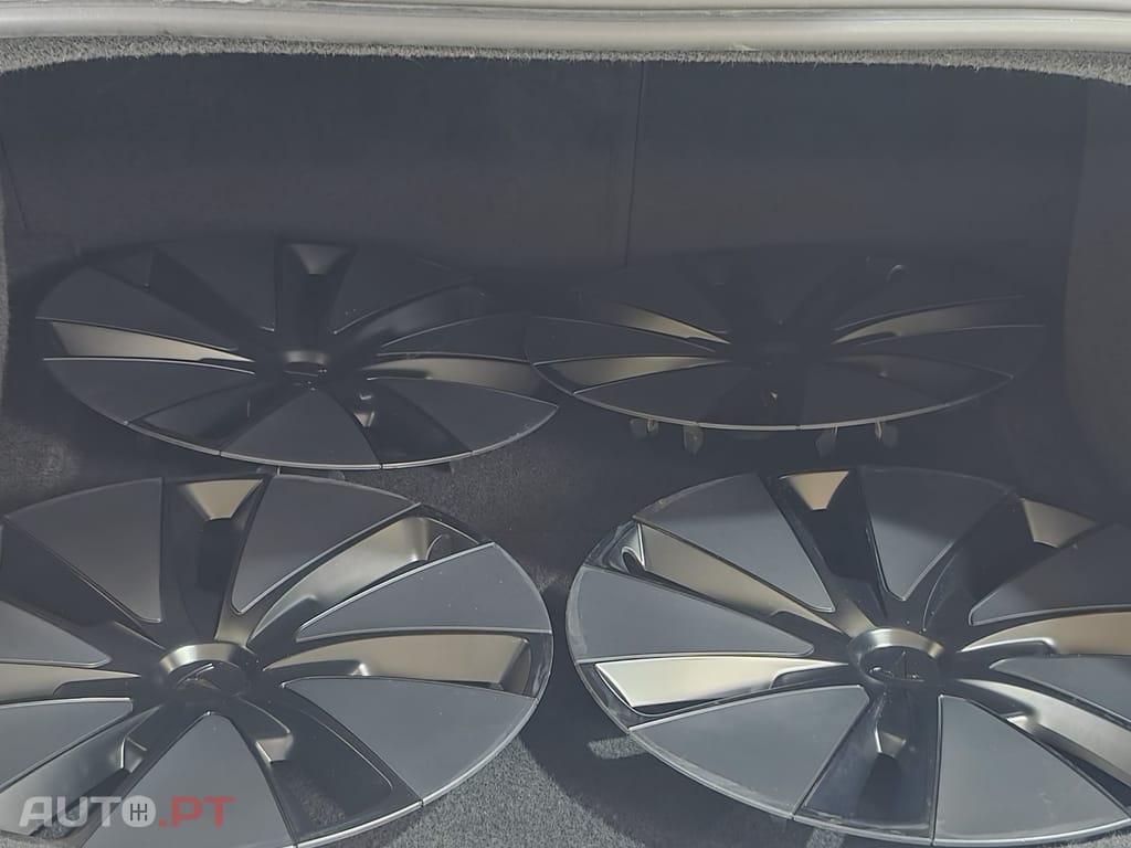 Tesla Model 3 Tração Traseira Premium