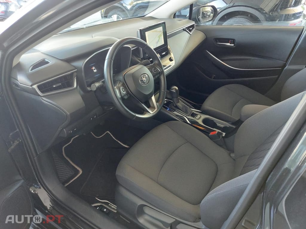 Toyota Corolla 1.8 Hybrid Exclusive
