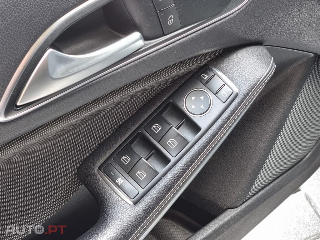 Mercedes-Benz A 180 Dynamic Edition