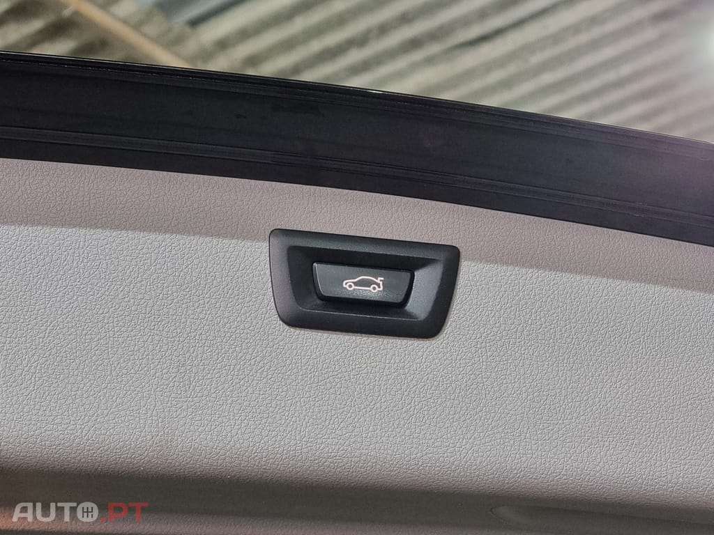 BMW 318 d Touring Auto