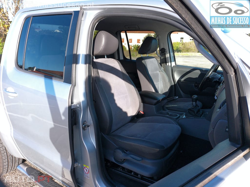 Volkswagen Amarok 2.0 TDI Highline C/D 4Motion