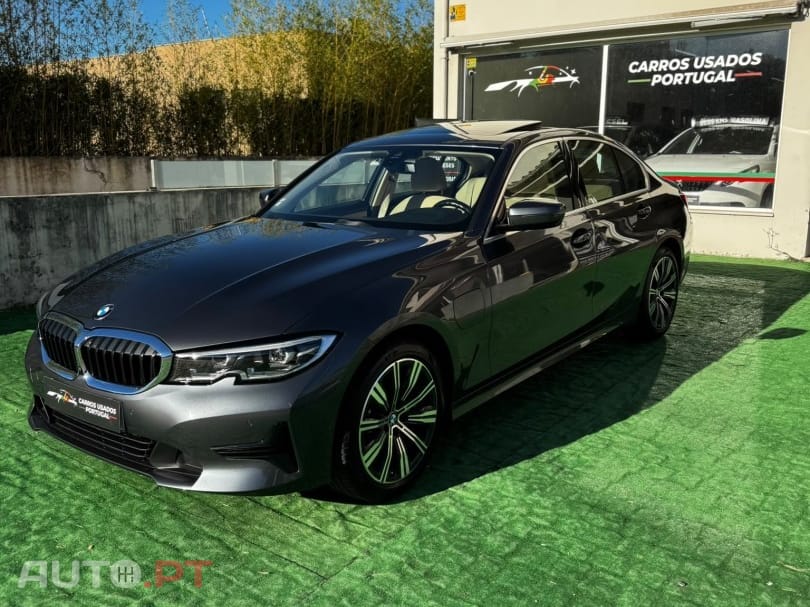 BMW 330 e Line Sport Auto