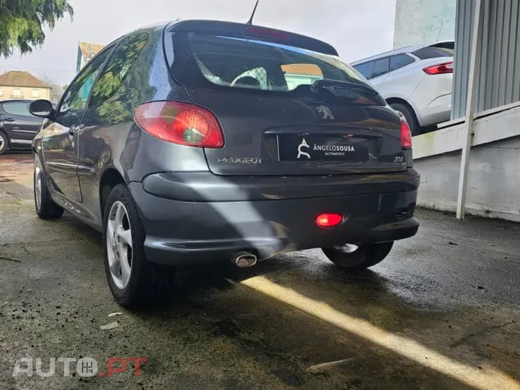 Peugeot 206 1.6 HDi XS