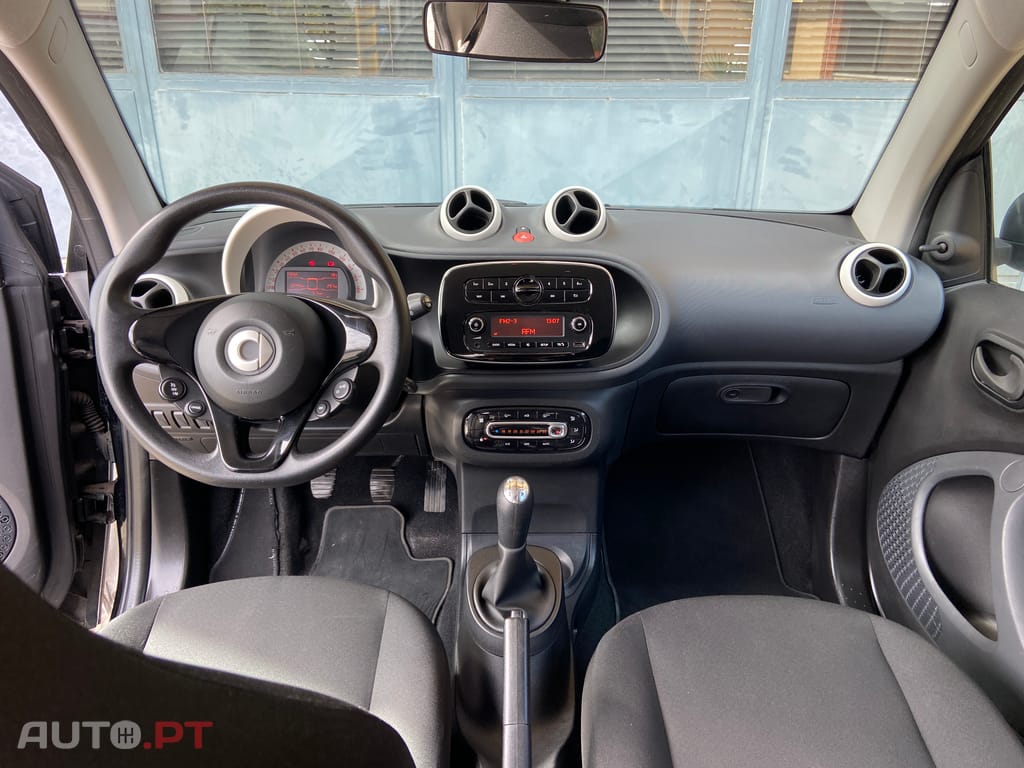 Smart ForTwo 1.0i Coupé