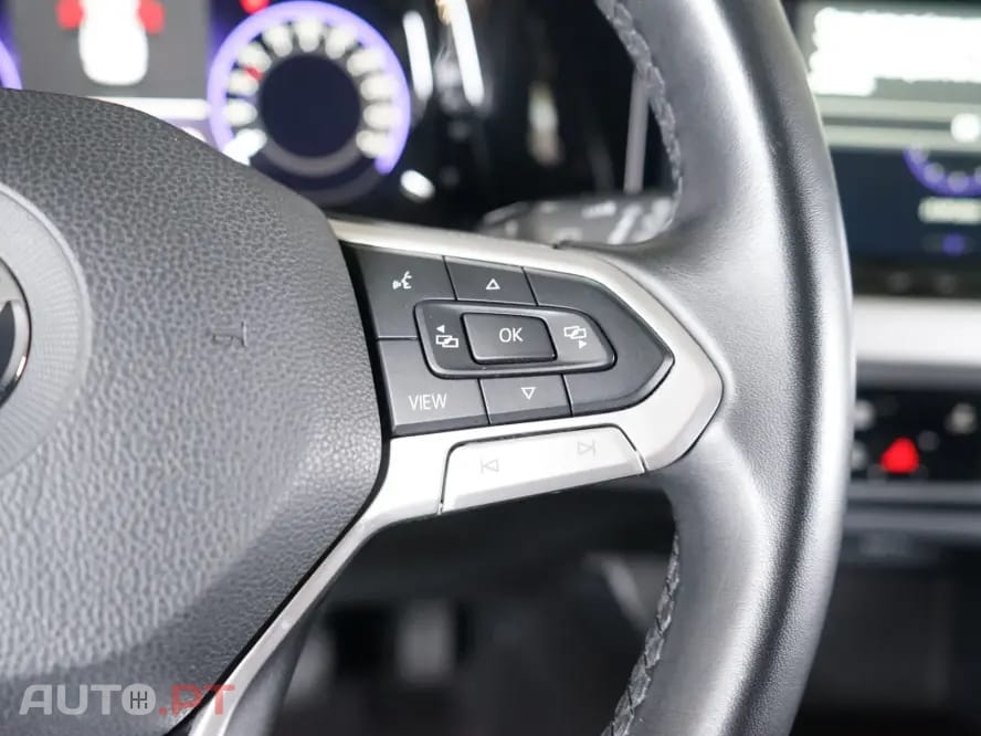 Volkswagen Golf 1.0 TSI Confortline