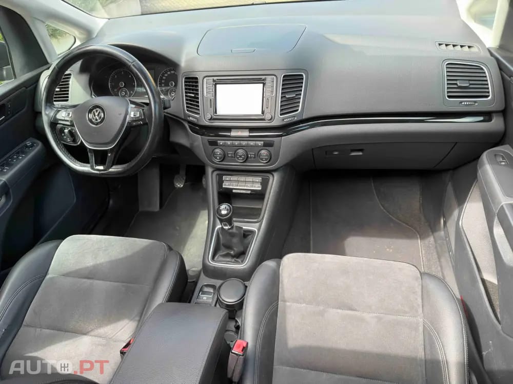 Volkswagen Sharan 2.0 TDI Blue Highline