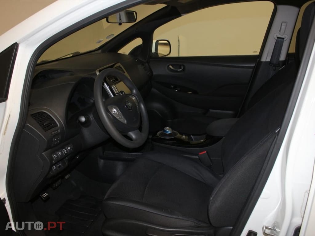 Nissan Leaf Acenta 30 kWh