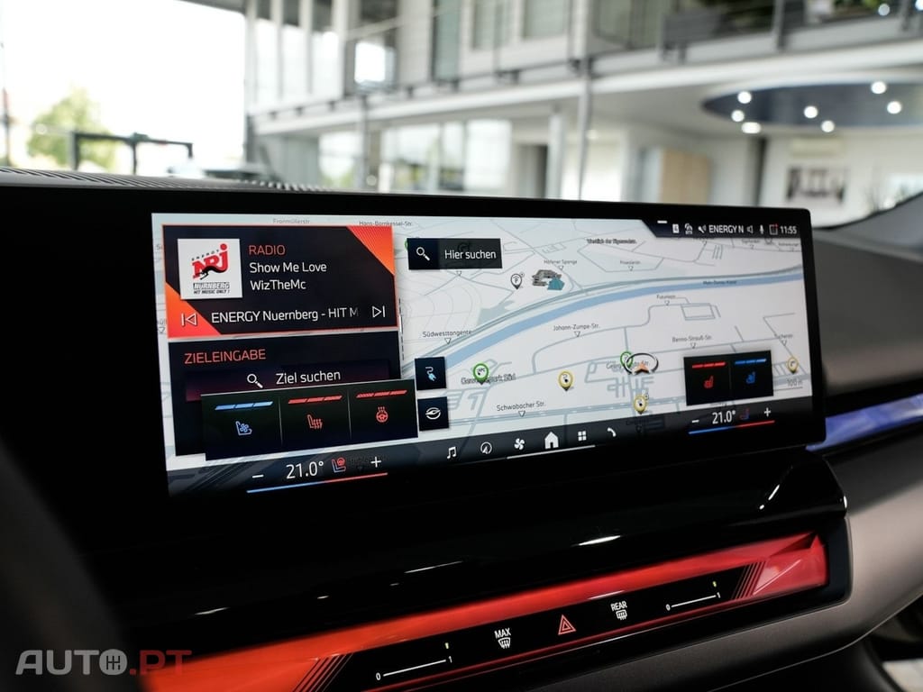 BMW i5 eDrive40