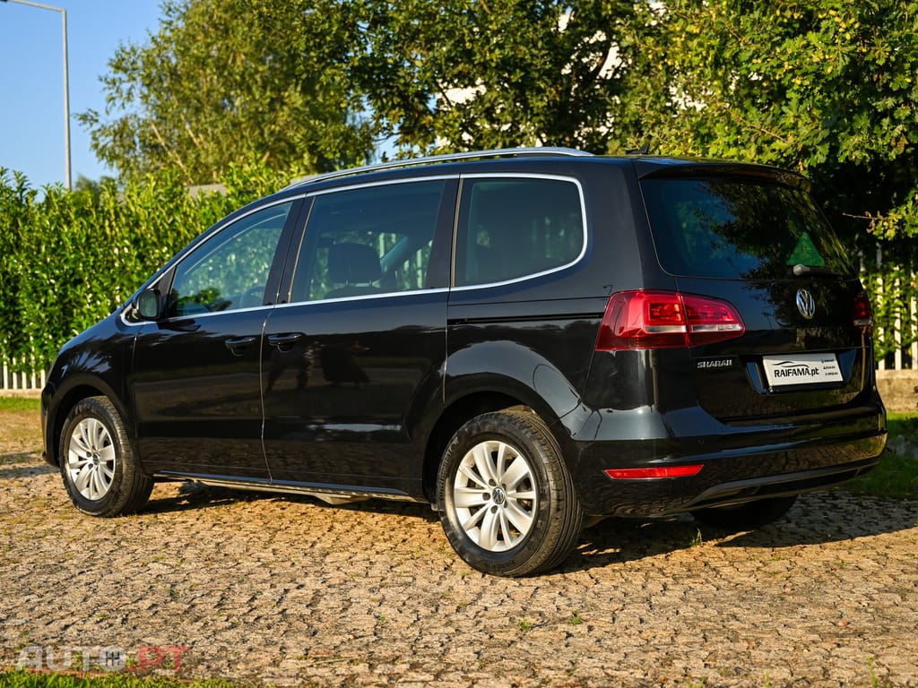 Volkswagen Sharan 2.0 TDi Blue Highline