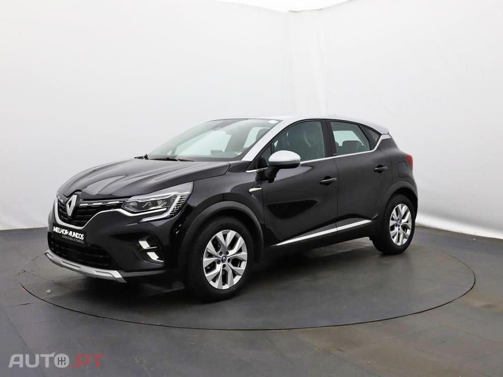 Renault Captur E-Tech Initiale Paris
