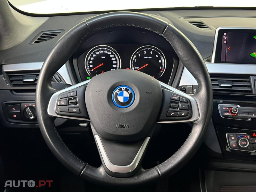 BMW X1 xDrive25e