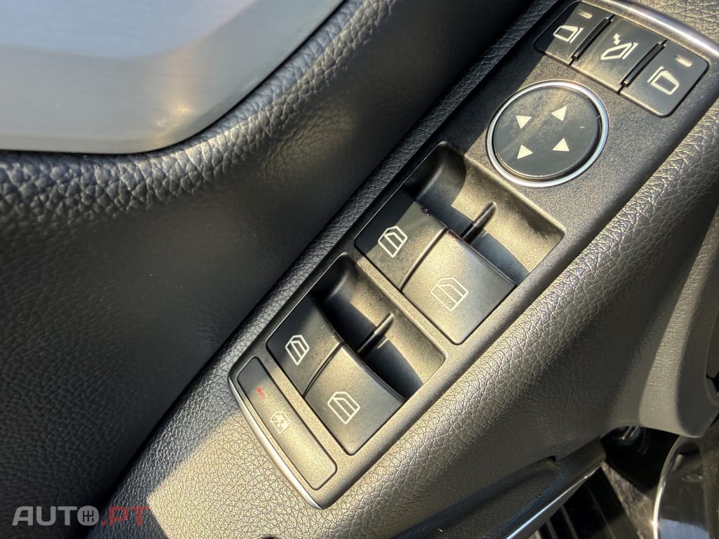 Mercedes-Benz C 250 C 250 CDI 4MATIC AMG-Line