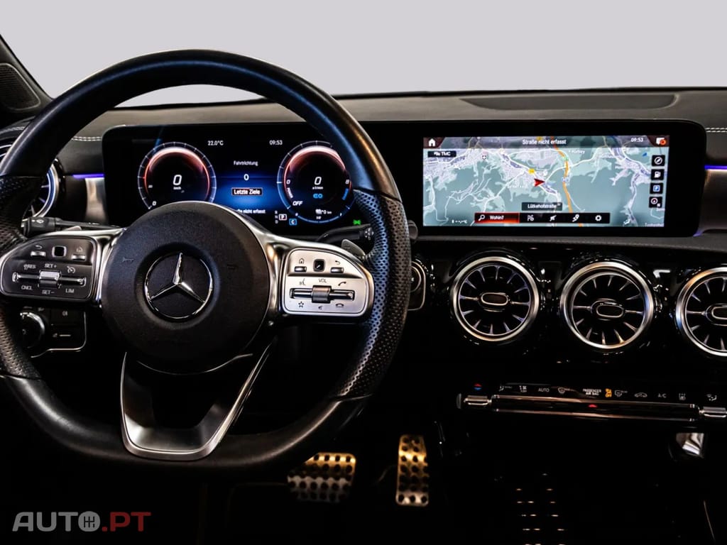 Mercedes-Benz CLA 250 e SHOOTING BRAKE AMG I.V.A DEDUTÍVEL 