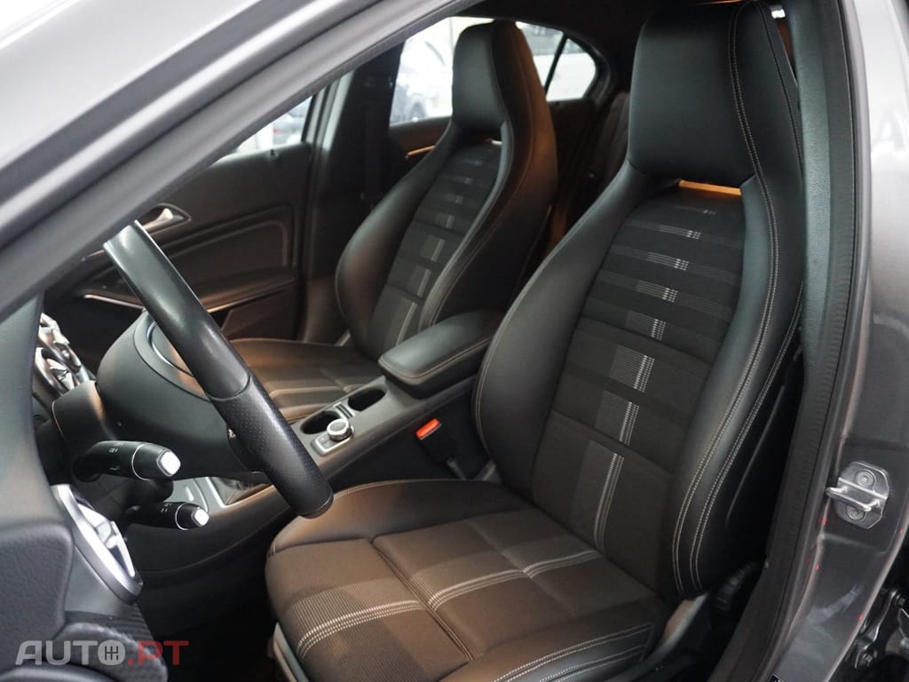 Mercedes-Benz A 180 (BlueEFFICIENCY) AMG Sport