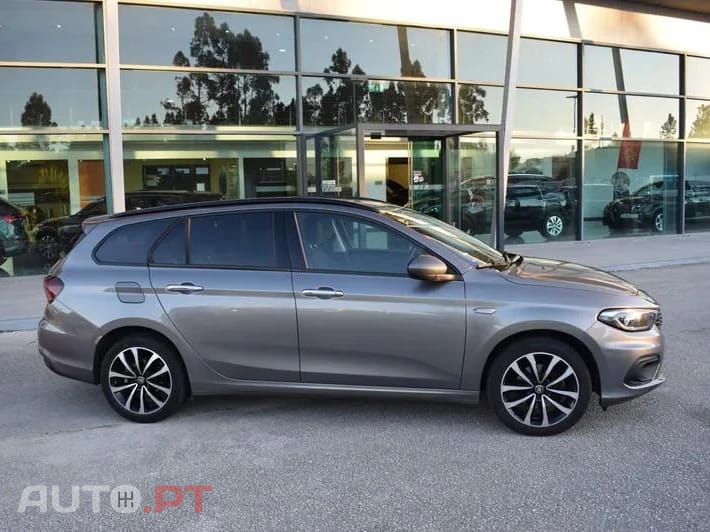 Fiat Tipo 1.3 M-Jet Lounge