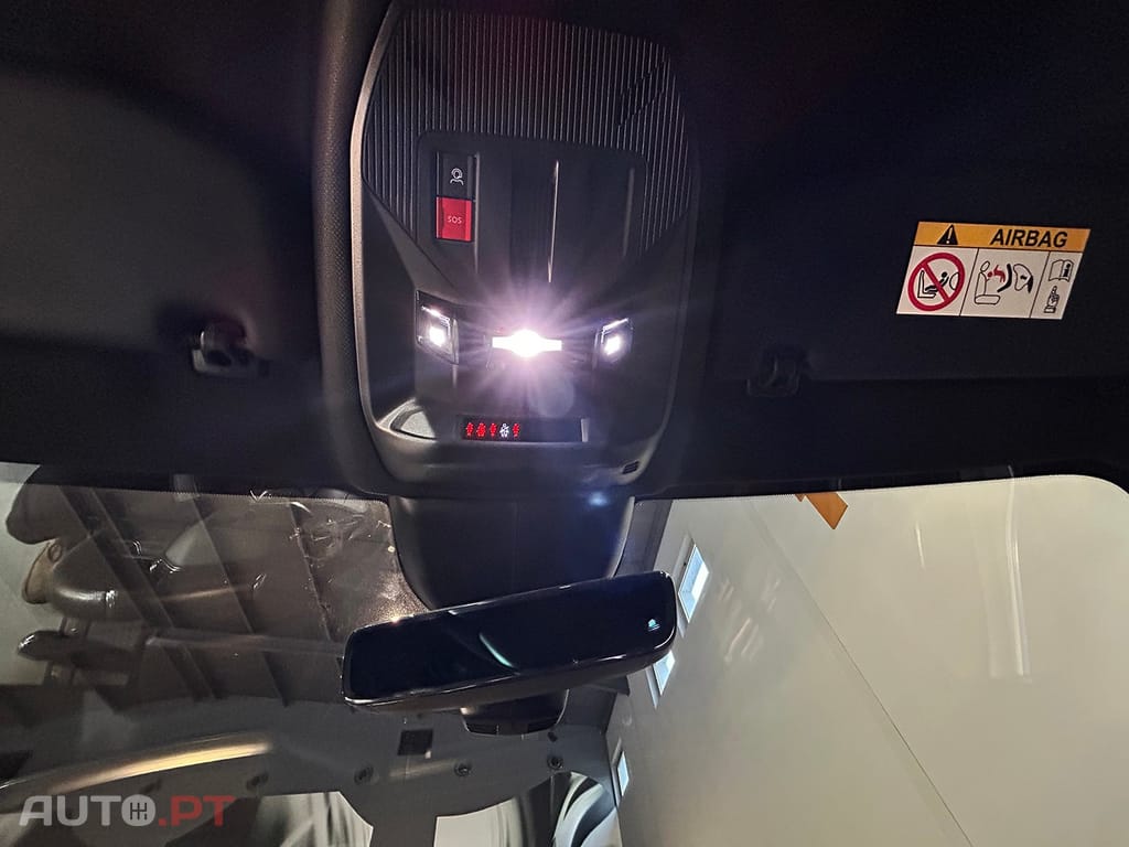 Peugeot 408 1.6 Hybrid GT e-EAT8