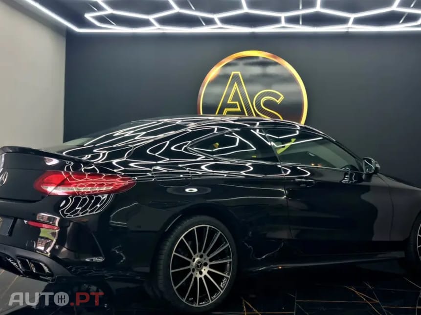 Mercedes-Benz C 220 Coupé AMG