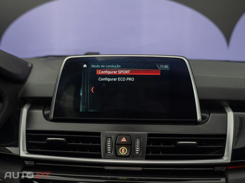 BMW 218 i 7L Line Luxury Auto