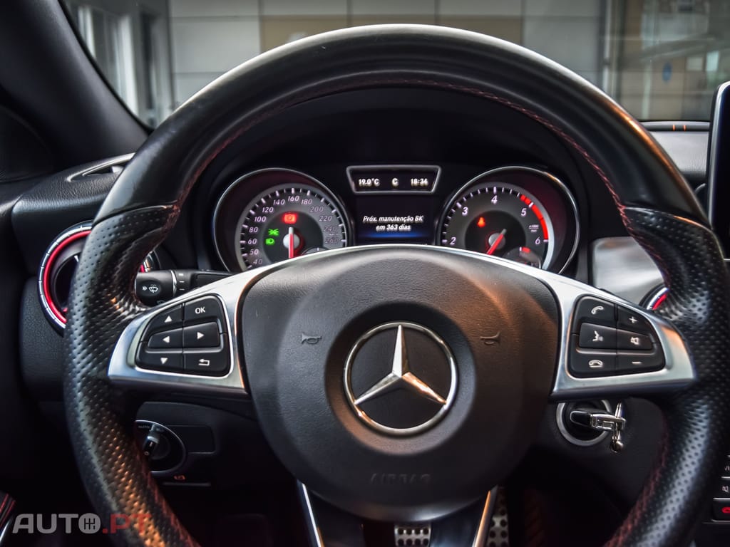 Mercedes-Benz CLA 200 d AMG Line