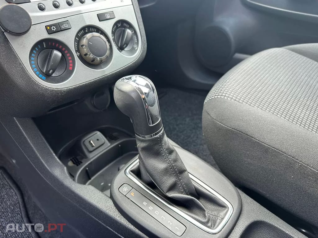 Opel Corsa 1.4 Easytronic